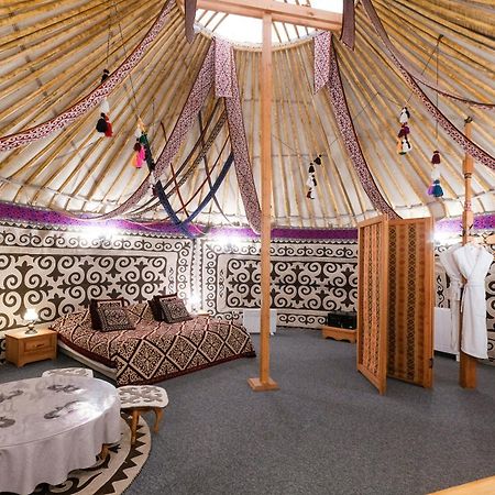 Oi-Qaragai Mountain Resort Besqaynar Exterior photo